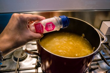 Crispy_pork_noodle_soup_18